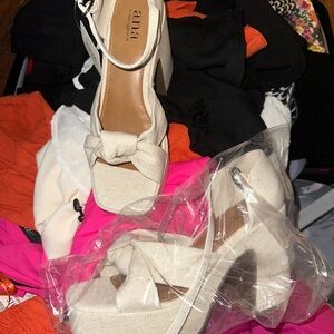 LNA Women's Cream Wedge Sandals